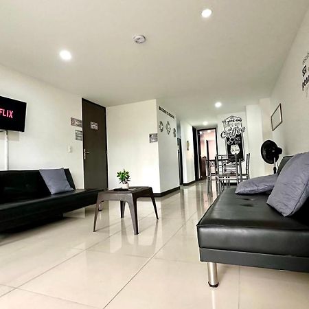 Apto Moderno En Laureles Medellín Zewnętrze zdjęcie