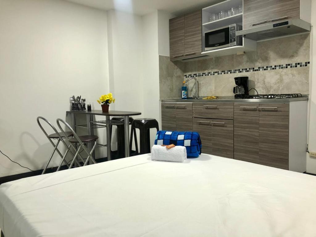 Apto Moderno En Laureles Medellín Zewnętrze zdjęcie